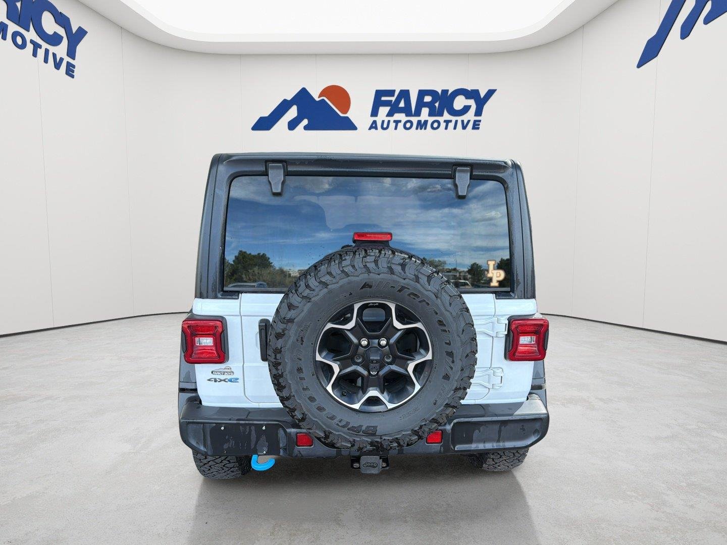 Used 2021 Bright White Clearcoat Jeep Unlimited Rubicon image 7