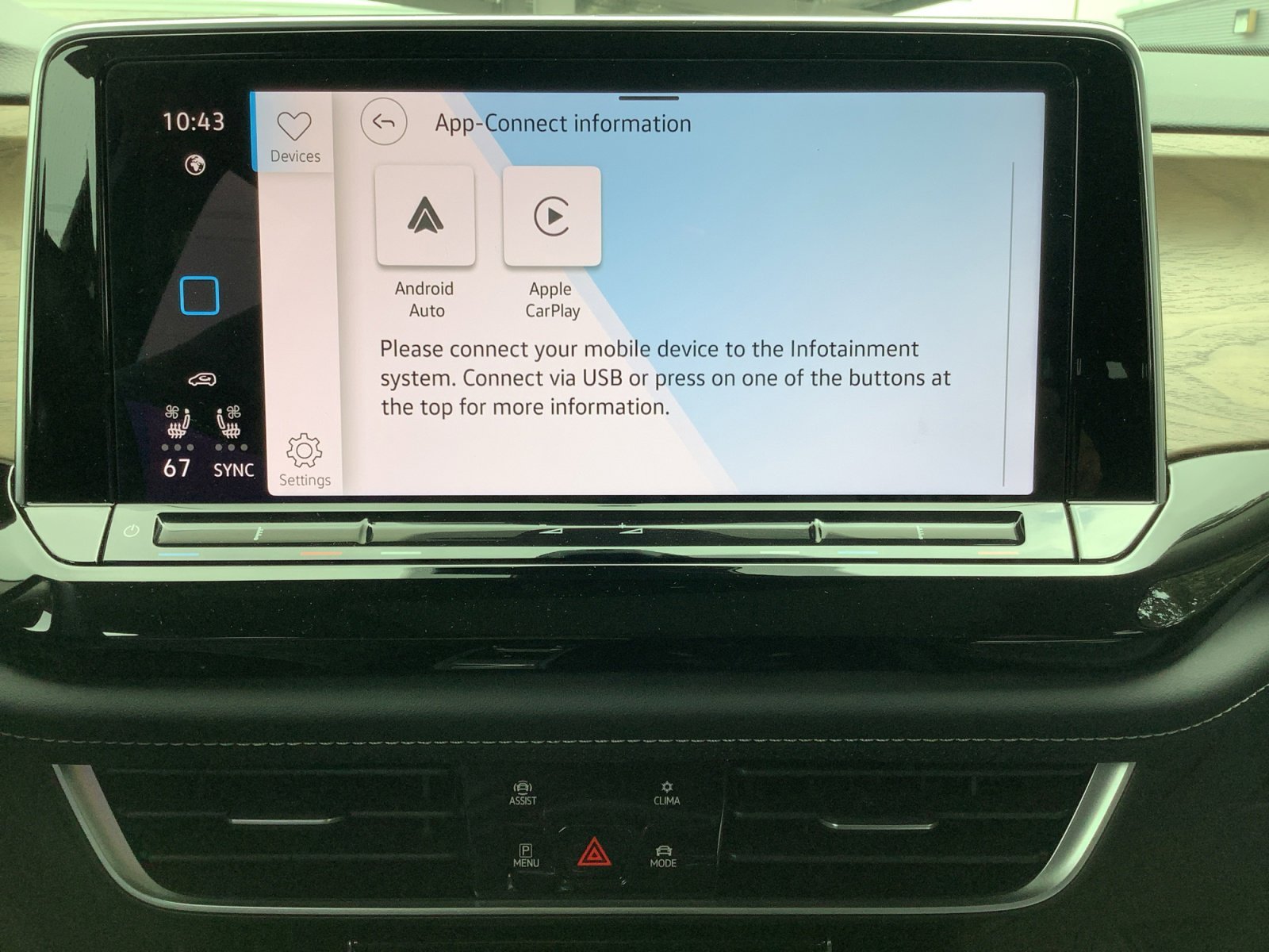 2025 Volkswagen Atlas SE w/Tech - Photo 16