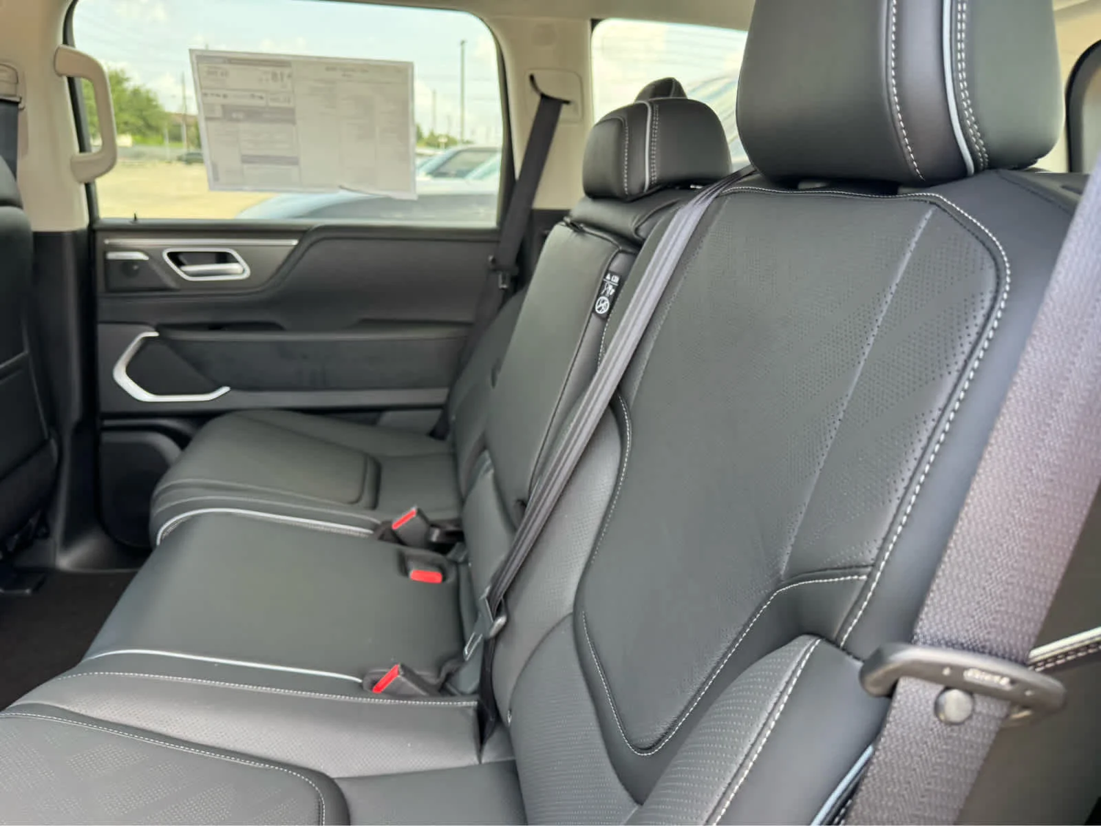 New 2027 DYNAMIC METAL INFINITI Luxe 2WD image 21