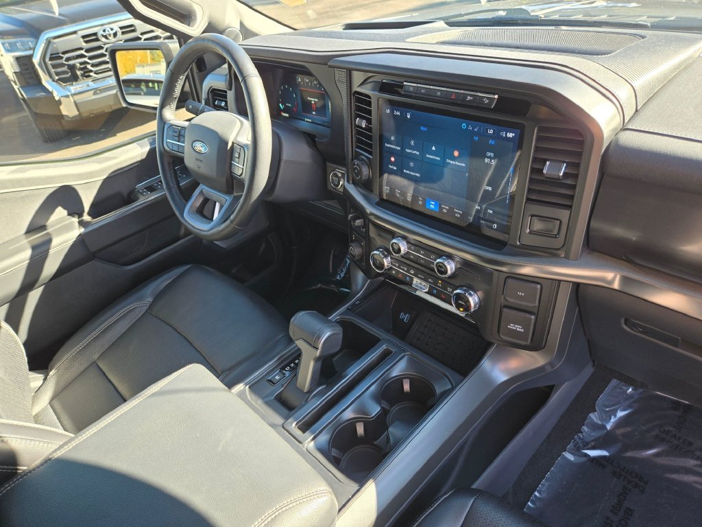 Used 2024 Gray Metallic Ford Lariat image 11