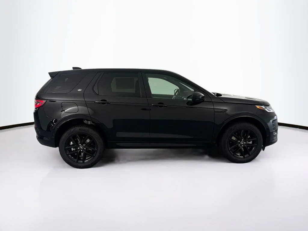 New 2026 Santorini Black Land Rover Landmark image 4
