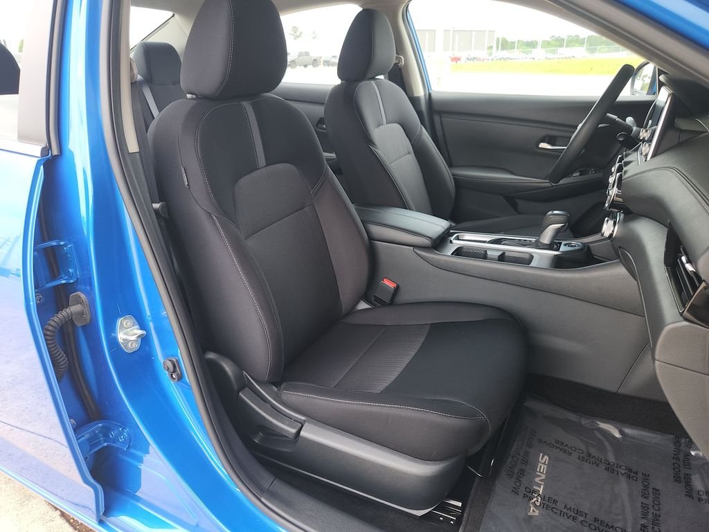 Used 2025 Blue Nissan SV image 15