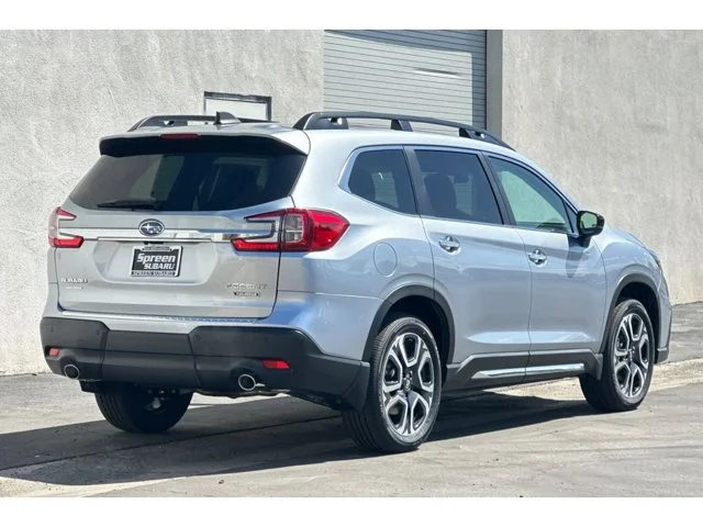 New 2026 ICE SILVER METALLIC Subaru Touring 7-Passenger image 32