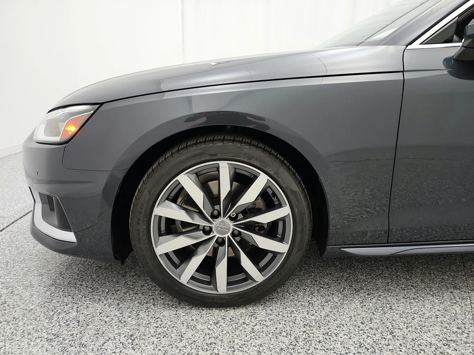 Used 2020 Manhattan Gray Metallic Audi Premium Plus 40 TFSI image 17