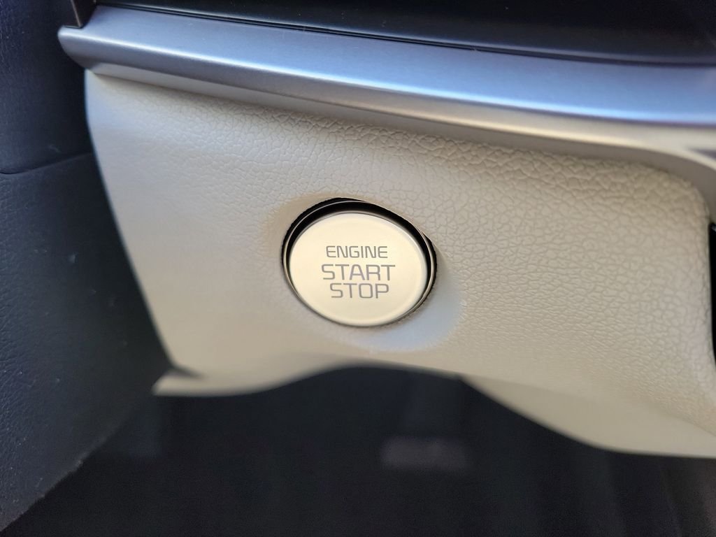 New 2026 White Kia S image 31