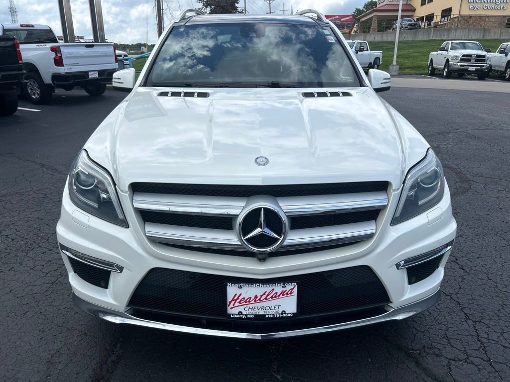 Used 2014 Mercedes-Benz GL-Class GL550 with VIN 4JGDF7DE3EA309571 for sale in Kansas City