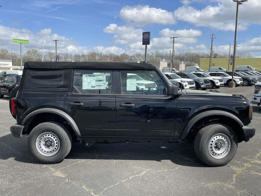 New 2026 Black Ford Base image 2