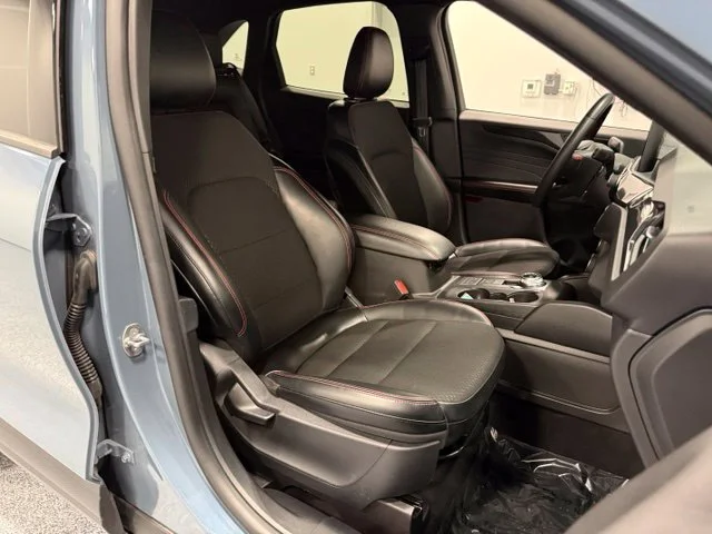 Used 2025 Blue Ford ST-Line Select image 32