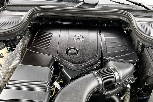 Used 2025 Black Mercedes-Benz GLE 350 image 34
