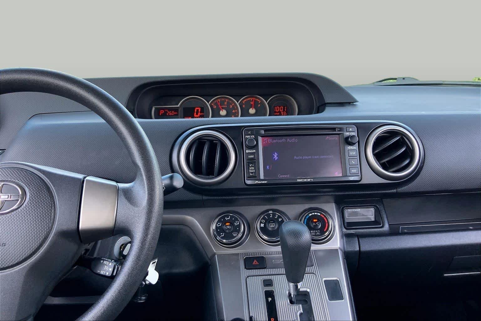 Used 2014 Classic Silver Metallic Scion  image 7