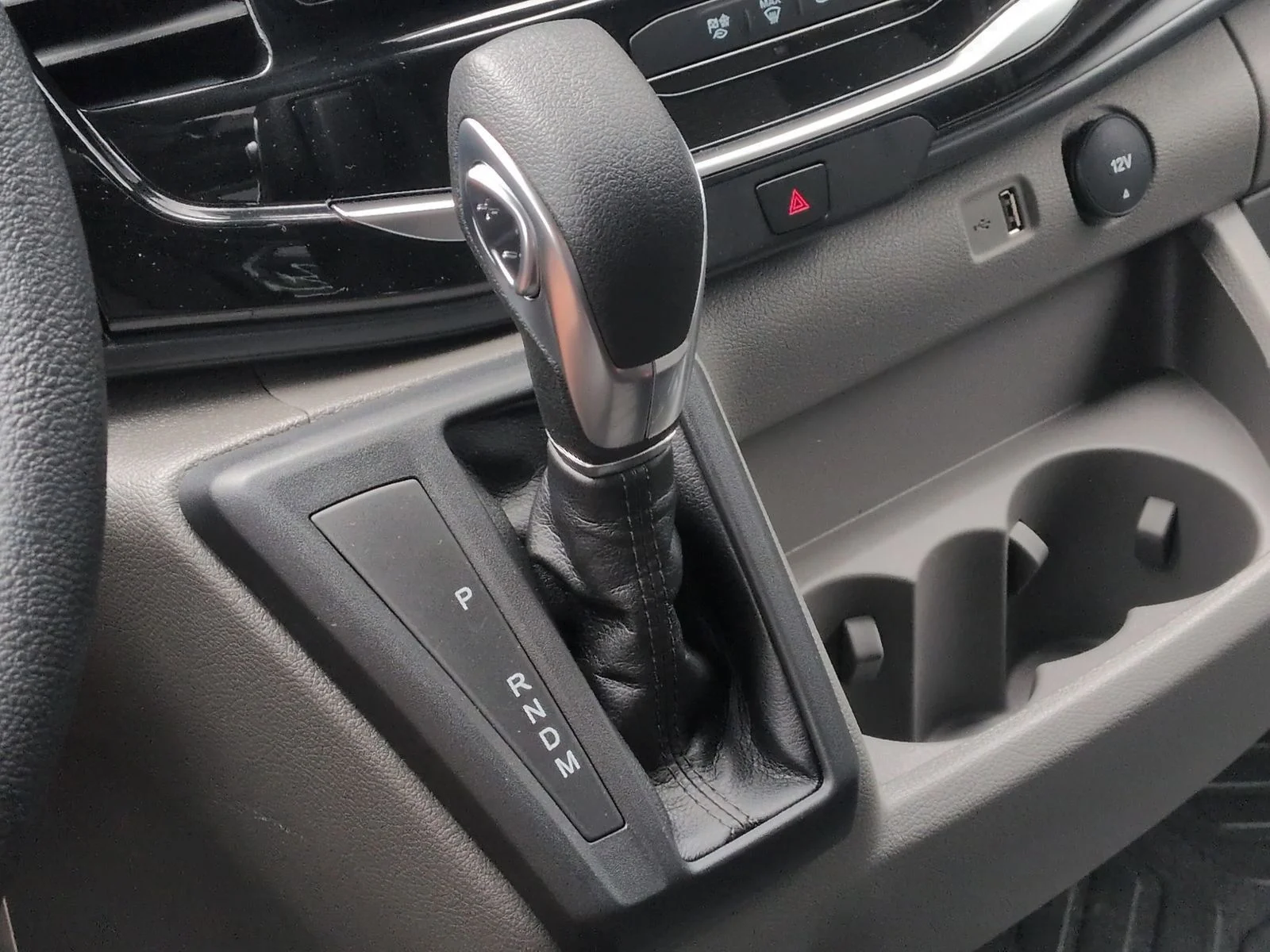 2025 Ford Transit Van Base - Photo 32