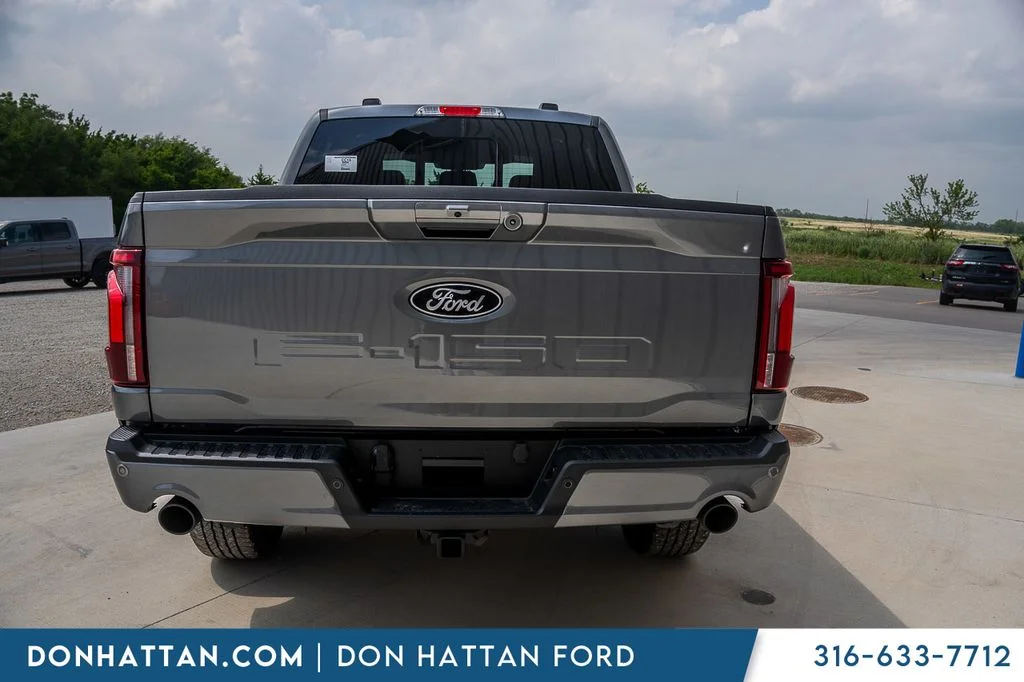 New 2026 Carbonized Gray Metallic Ford Lariat® image 32