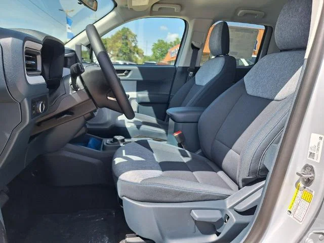 New 2026 Space White Metallic Ford XLT image 37
