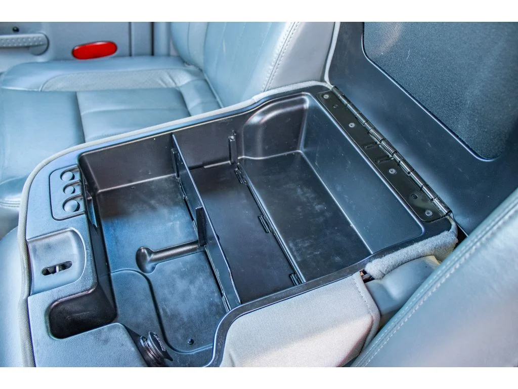 Used 2007 Bright White Clearcoat Dodge Laramie image 32