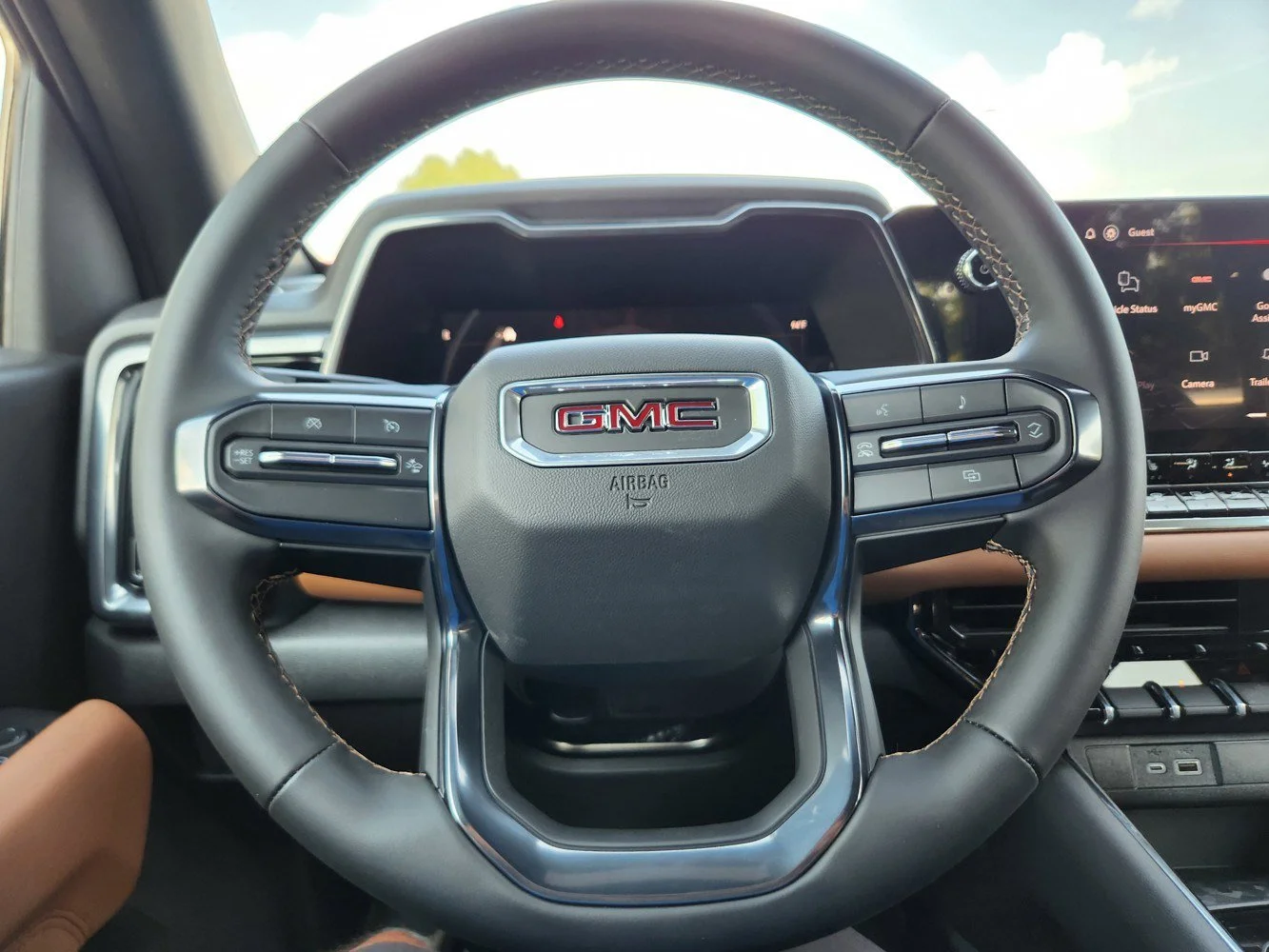 2026 GMC Canyon AT4 - Photo 10