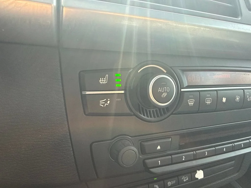 Used 2013  BMW xDrive35i image 23