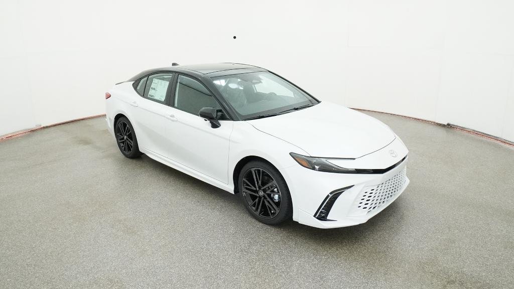 New 2026 Wind Chill Pearl with Midnight Black Metallic roof Toyota XSE image 21