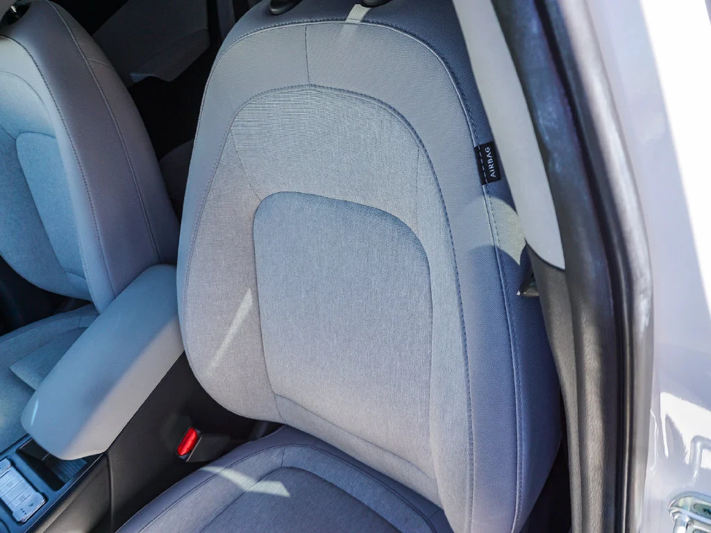 Used 2022 White Hyundai SEL image 21