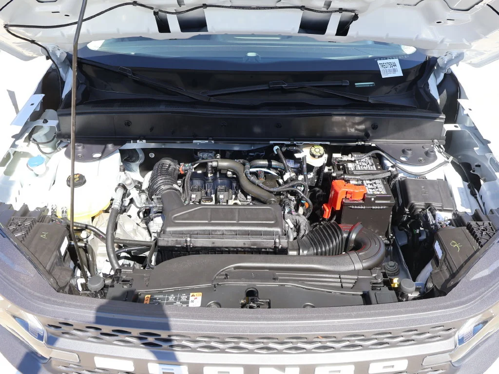 Used 2025 Oxford White Ford Big Bend image 38