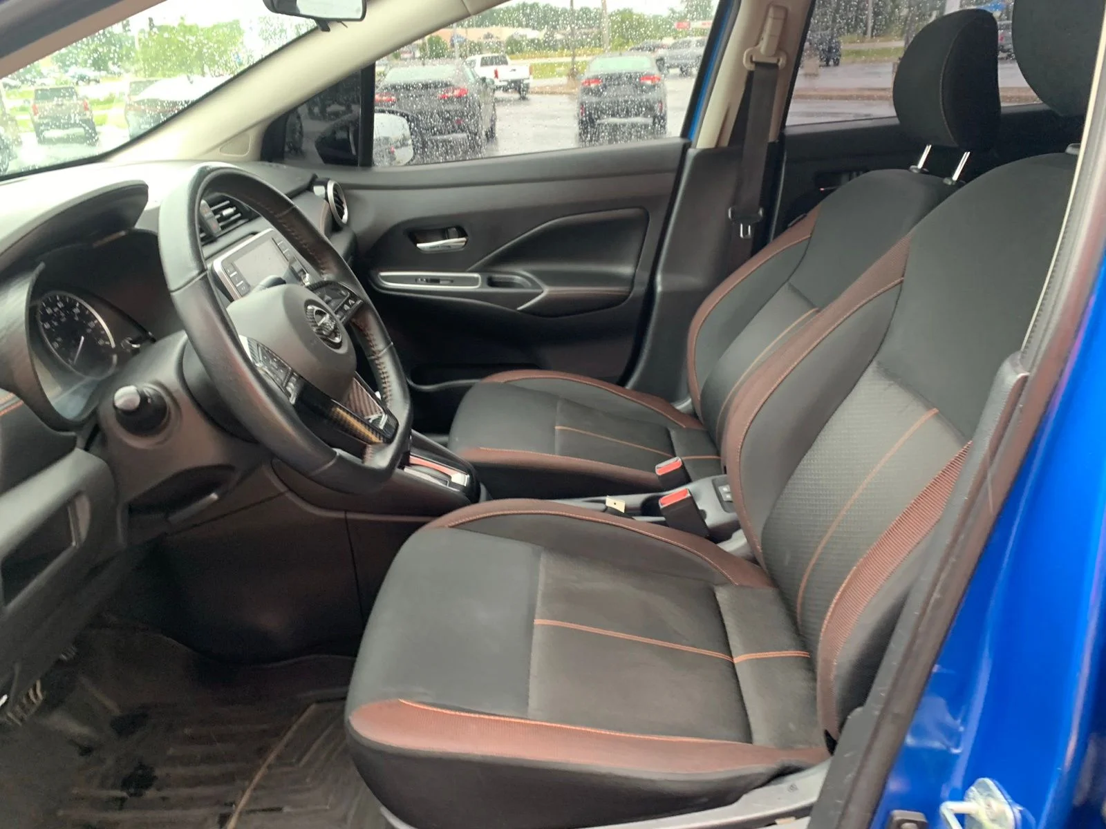 Used 2020 Blue Nissan 1.6 SR image 7