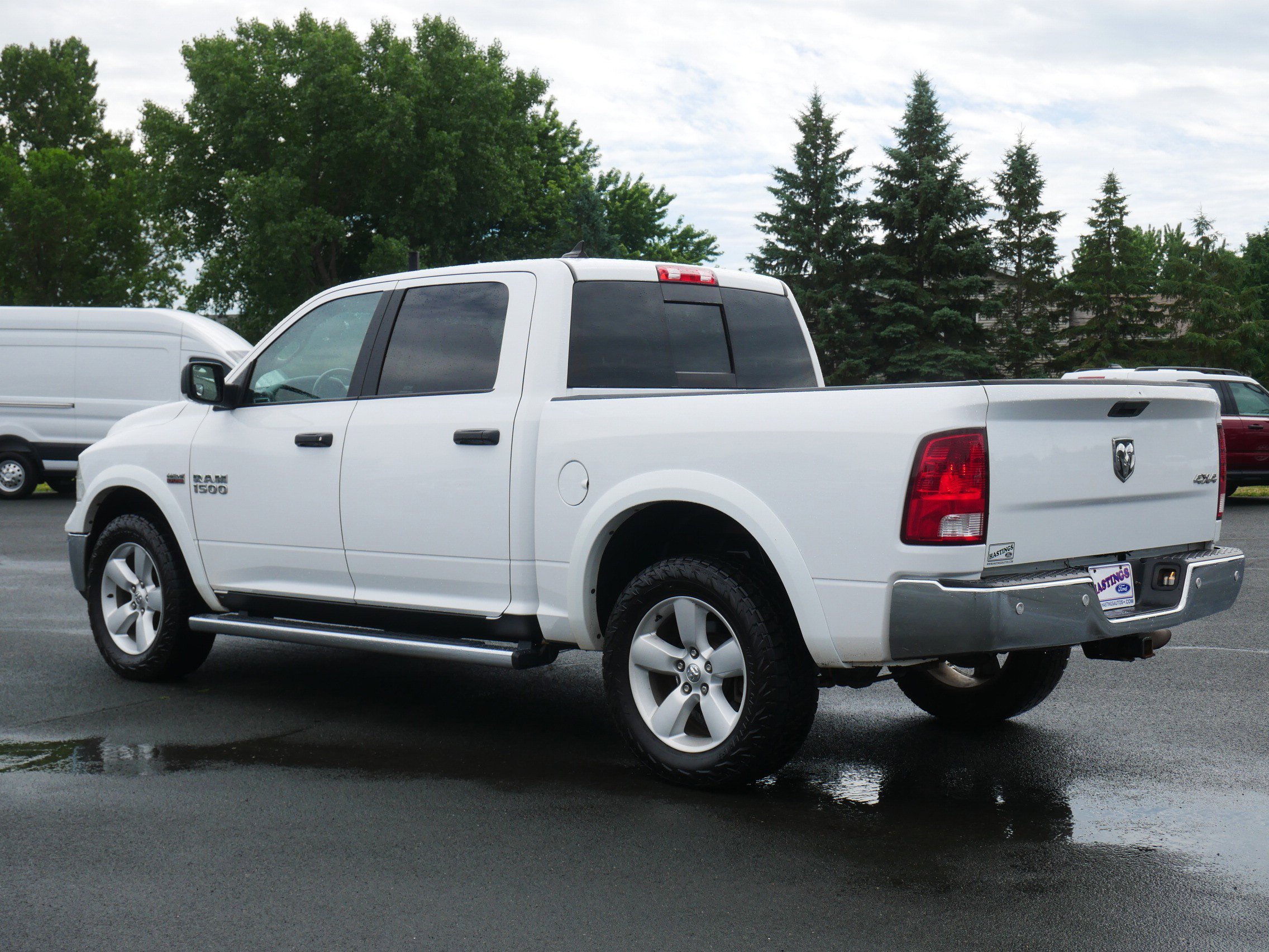 Used 2018 Bright White Clearcoat Ram SLT image 3