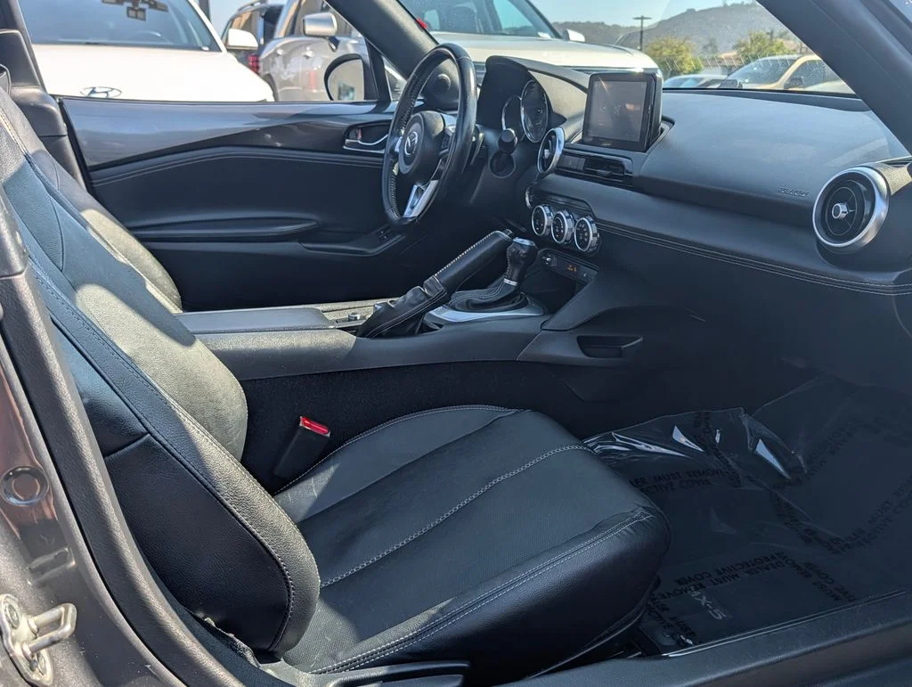 Used 2023 Gray Mazda Grand Touring image 9