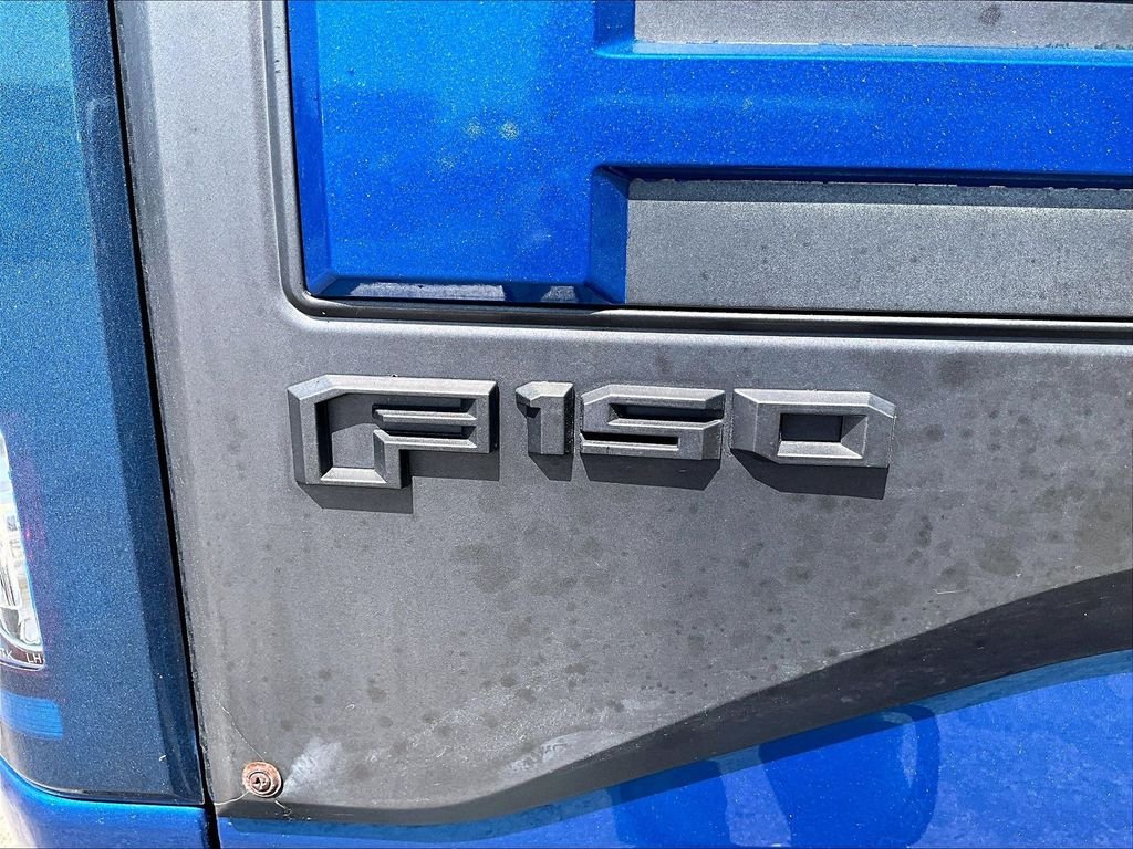 Used 2015 Blue Ford XLT image 28