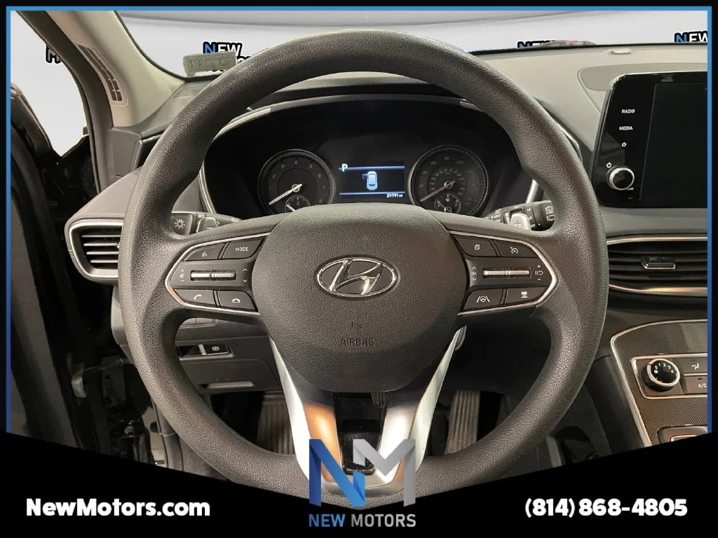 Used 2021 Twilight Black Hyundai SE image 12