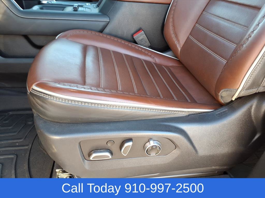 Used 2024 Onyx Black GMC Denali Ultimate image 16