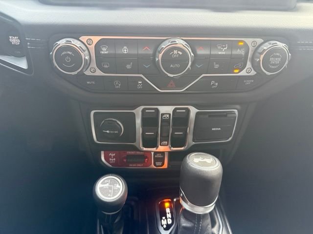 Used 2025 Green Jeep Rubicon X image 19