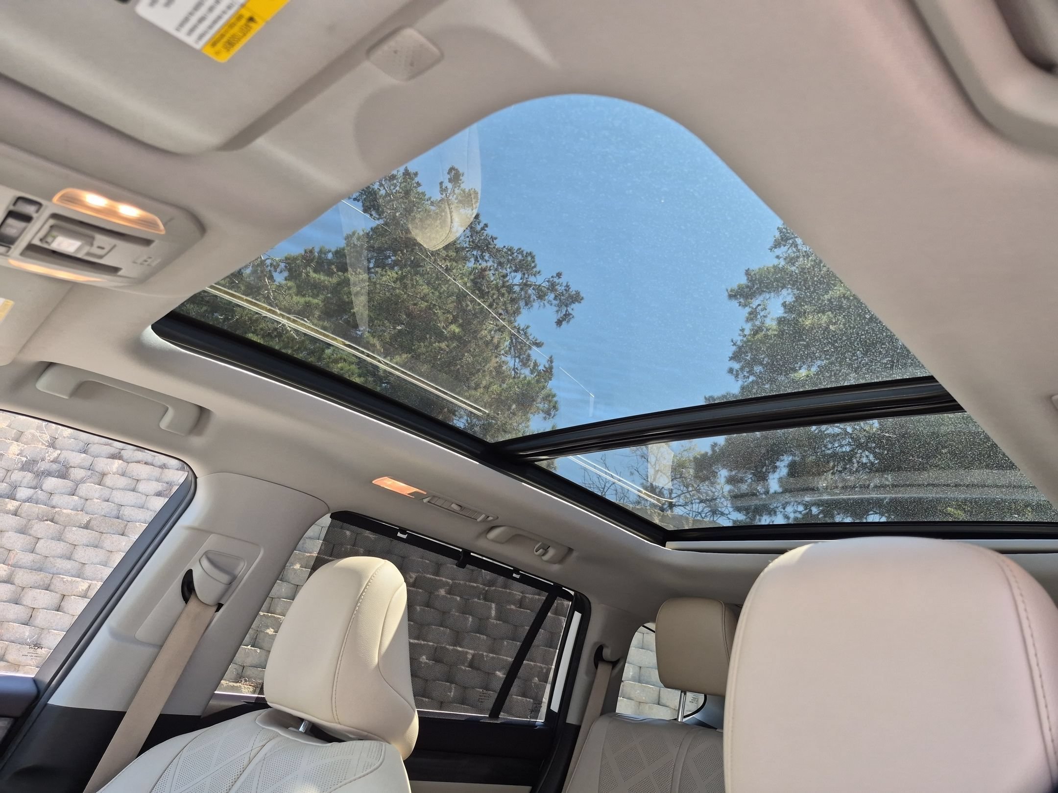 Used 2021 Blizzard Pearl Toyota Hybrid Platinum image 14