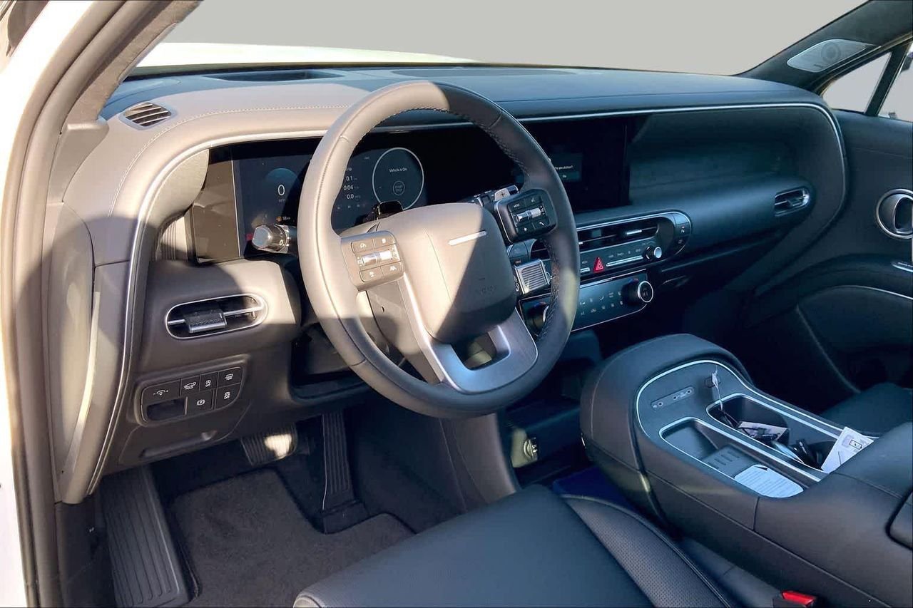 New 2026 Creamy White Pearl Hyundai Calligraphy FWD image 9