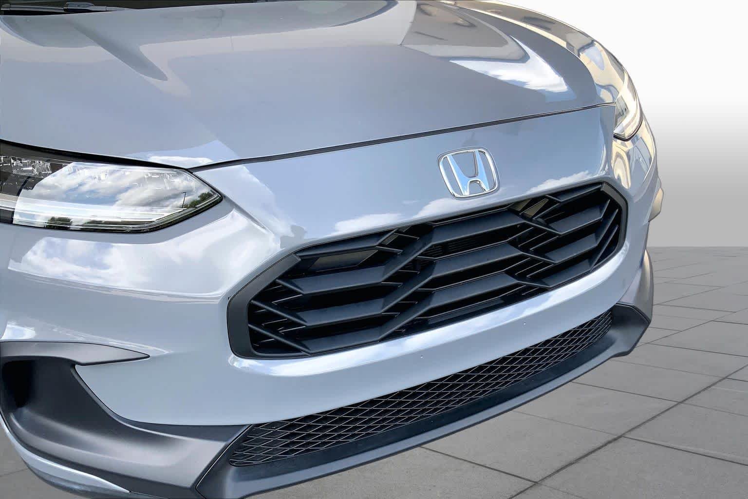 Used 2024 Urban Gray Pearl Honda Sport image 32