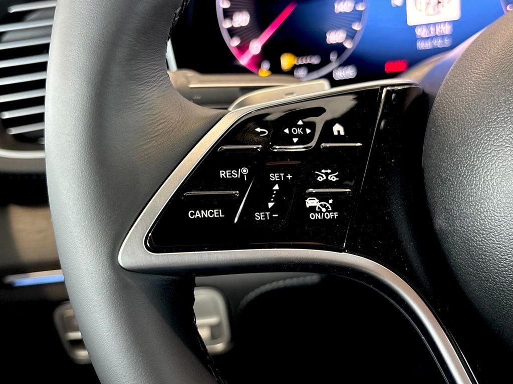 New 2026 MANUFAKTUR Alpine Grey Mercedes-Benz GLE 450 image 27