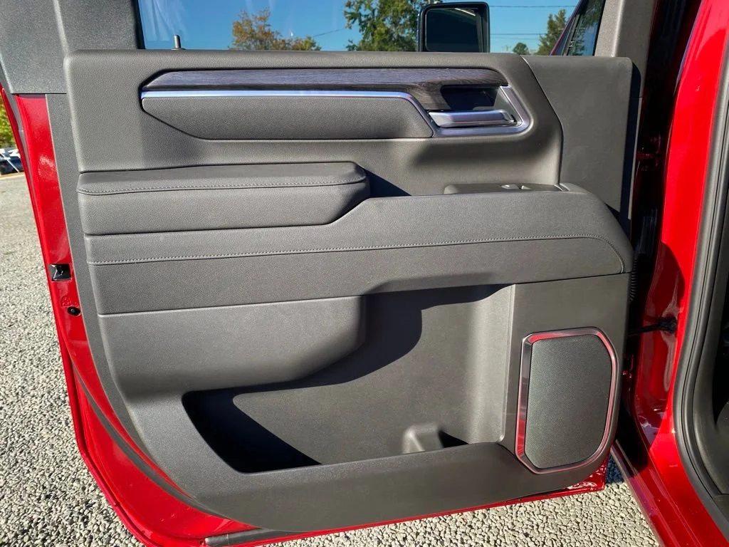 2026 Chevrolet Silverado 2500 HD LTZ - Photo 15
