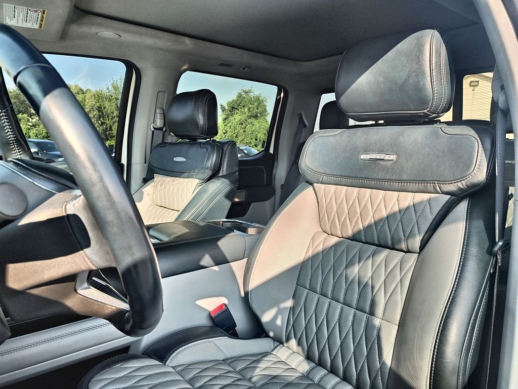 Used 2024 White Ford Limited image 11