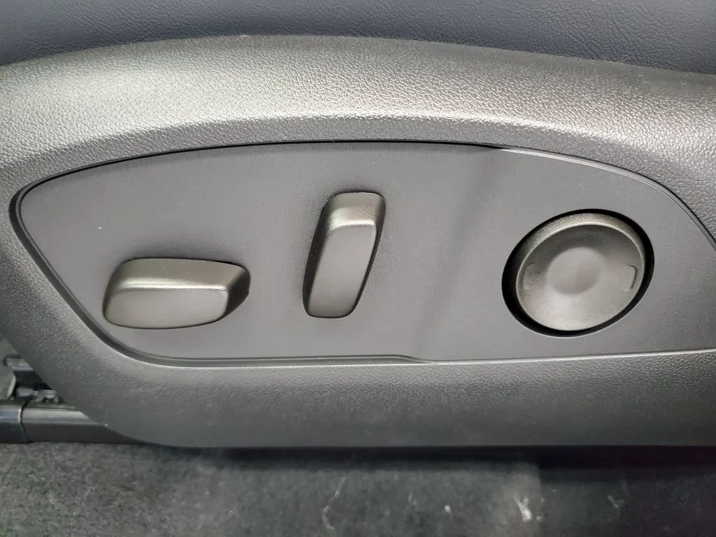 2026 GMC Acadia Elevation - Photo 6