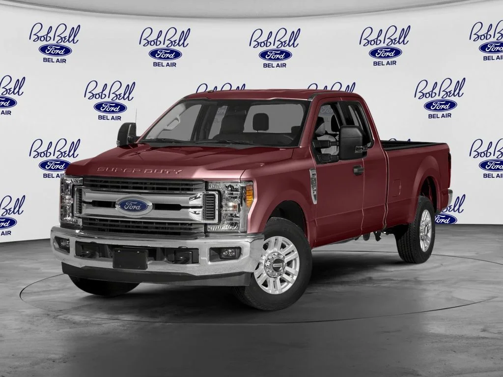 Used 2017 Bronze Ford XLT image 1