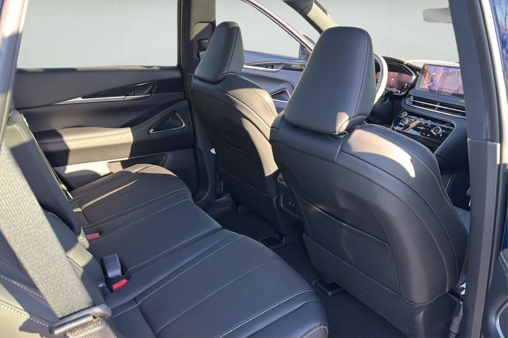 New 2027 GRAND BLUE INFINITI Sport AWD image 12