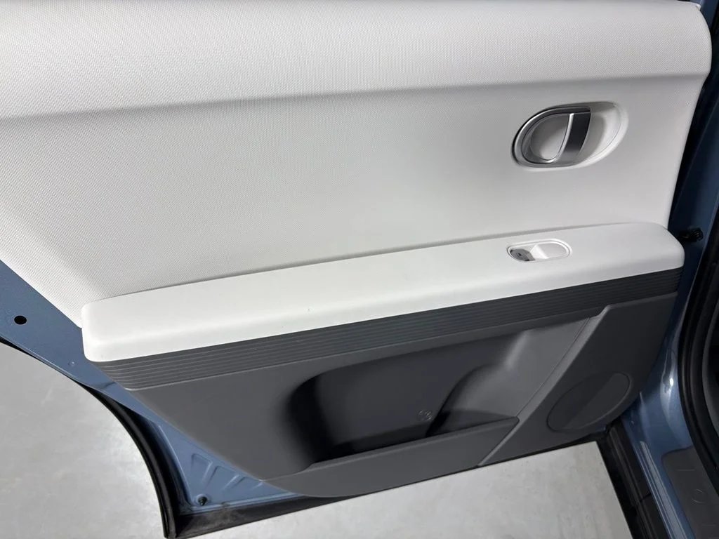 Used 2024 Blue Hyundai SEL image 36