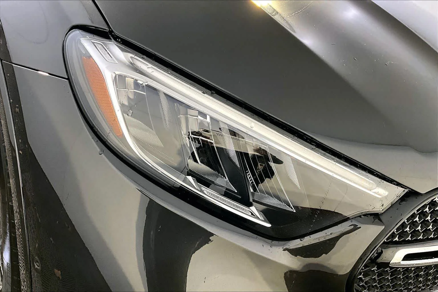 New 2026 Graphite Grey Metallic Mercedes-Benz GLC 300 image 16