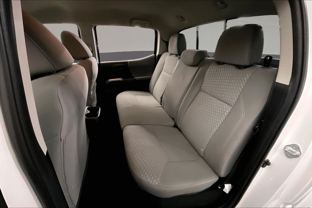 Used 2023 White Toyota SR5 image 31