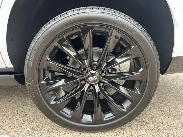 New 2026 Vibrant White Tricoat Cadillac Platinum Sport image 16