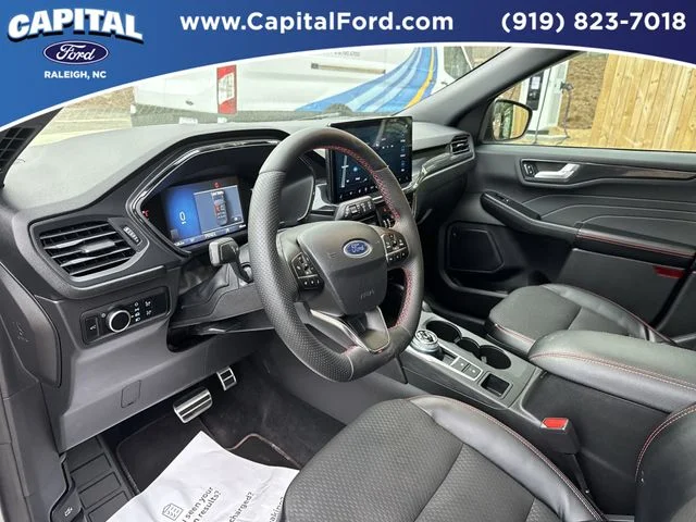 Used 2023 Silver Ford ST-Line image 21