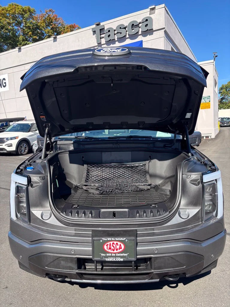 Used 2024 Gray Ford Platinum image 24