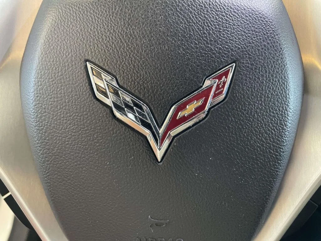 Used 2015 ARCTIC WHITE Chevrolet Z06 3LZ image 27