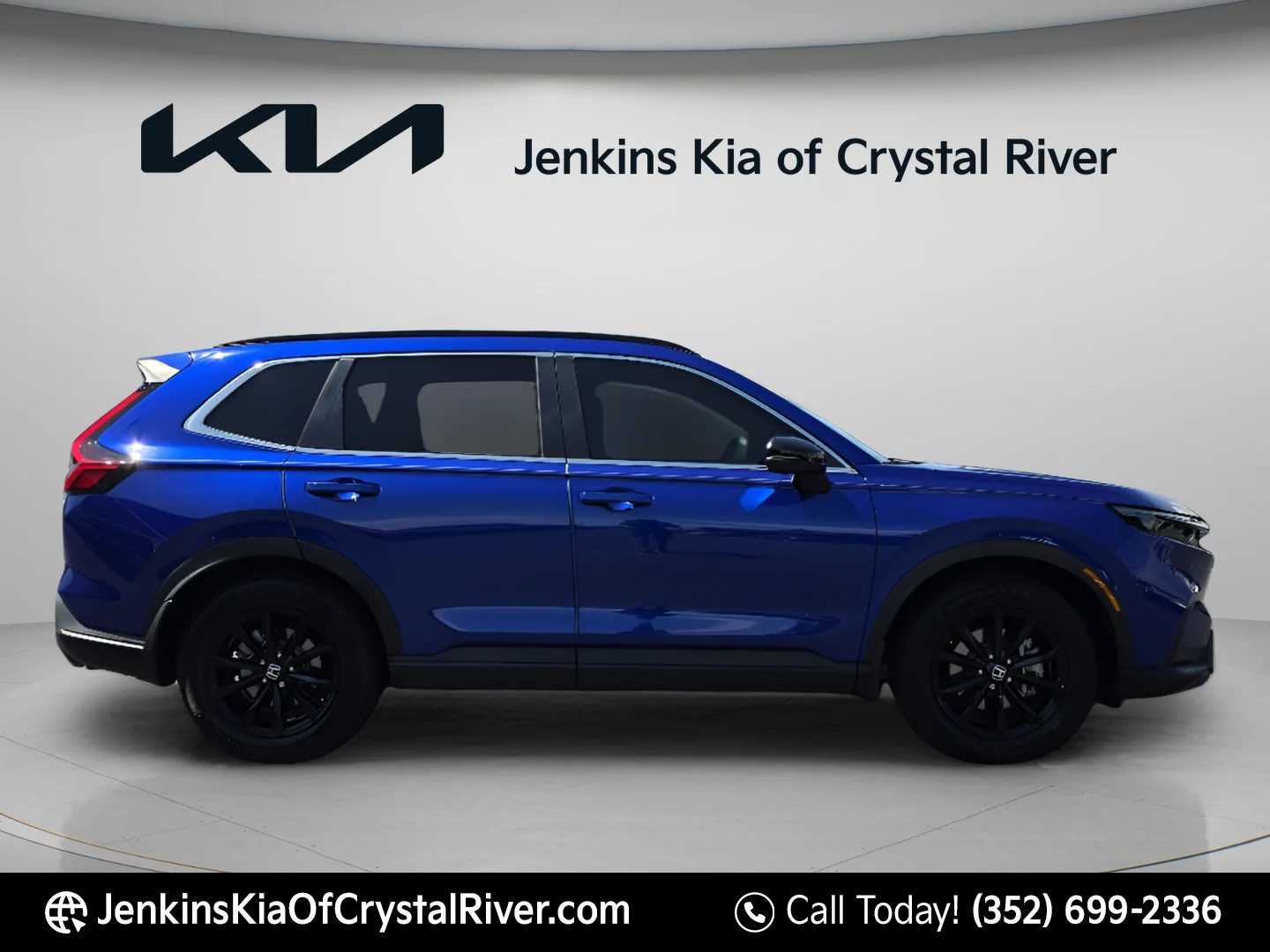 Used 2023 Canyon River Blue Metallic Honda Sport image 3