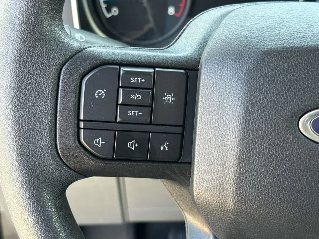 Used 2023 Blue Ford XLT image 34