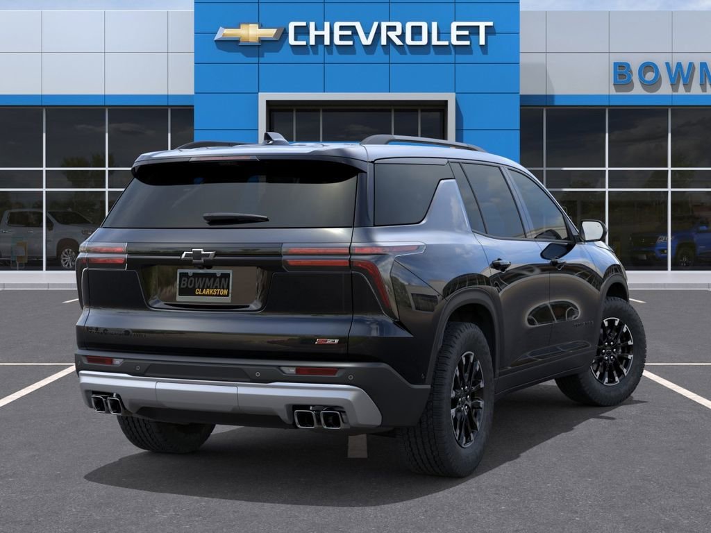 New 2026 Mosaic Black Metallic Chevrolet Z71 image 5