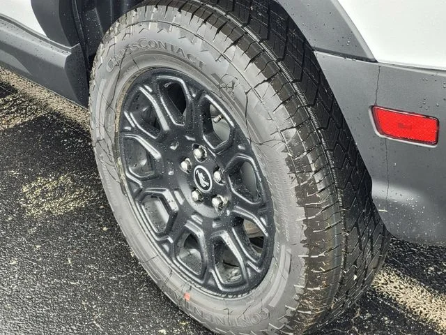 New 2026 Oxford White Ford Badlands® image 7